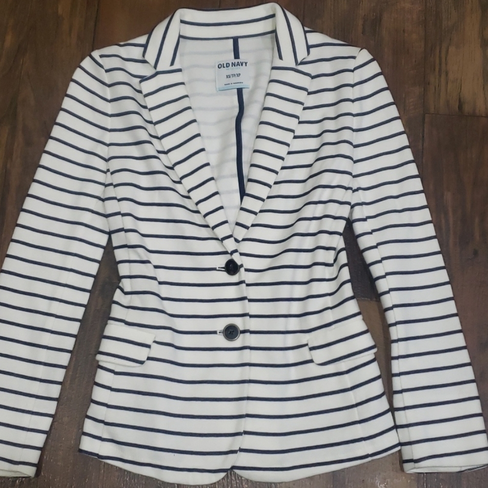 OLD NAVY XS NAVY/WHITE